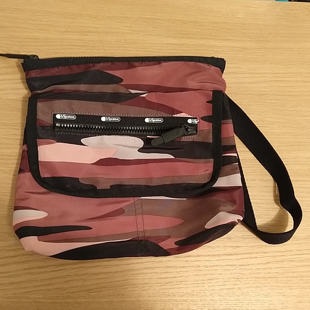 Lesportsac travel system "Flight" camo bag